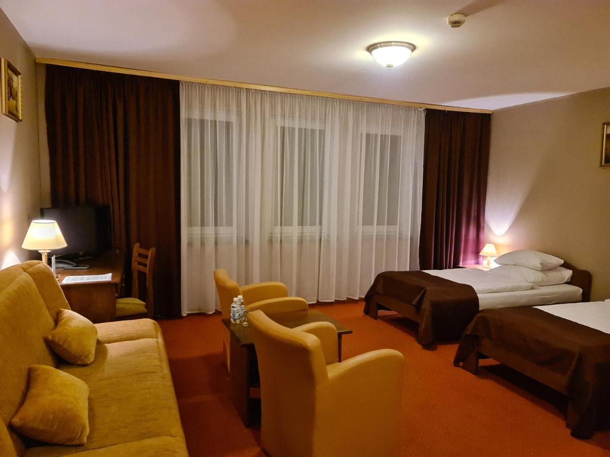 Hotel クウォツコ エクステリア 写真